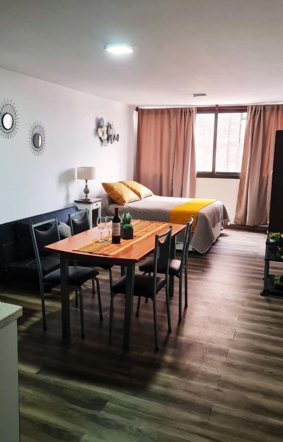Departamento Monoambiente, A Metros De Peatonal Sarmiento Apartment Mendoza Ngoại thất bức ảnh