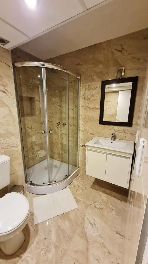 Departamento Monoambiente, A Metros De Peatonal Sarmiento Apartment Mendoza Ngoại thất bức ảnh